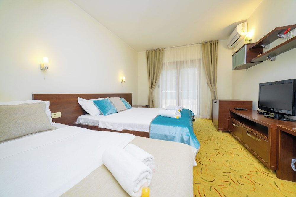 Hotel Odissey Jaz Triple Room 3