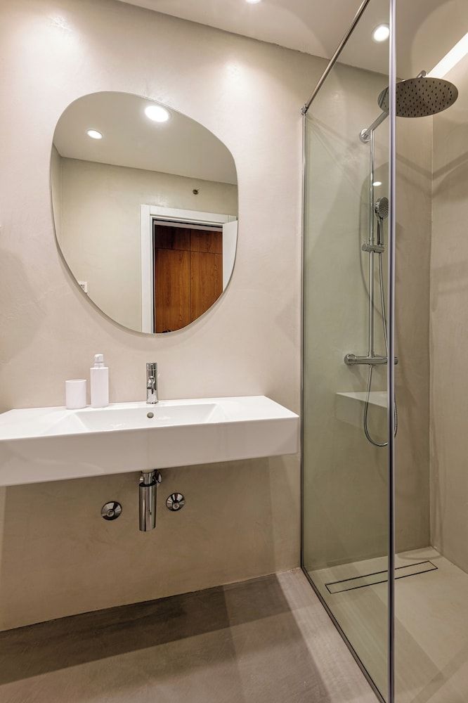 Lucciola Boutique Rooms Superior Double Room 8