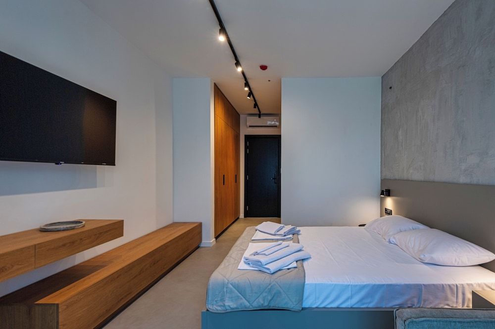 Lucciola Boutique Rooms Superior Double Room 5