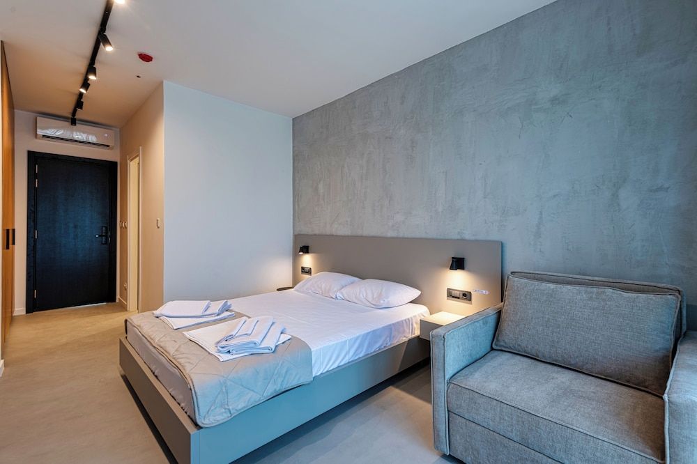 Lucciola Boutique Rooms Superior Double Room 4