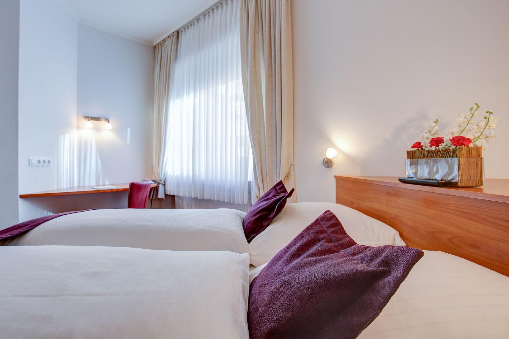 Economy Double Room - Non-Smoking