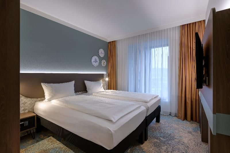 ibis Styles Kiel Modern Comfort Twin Room With 2 Single Beds (100 X 200 Cm)