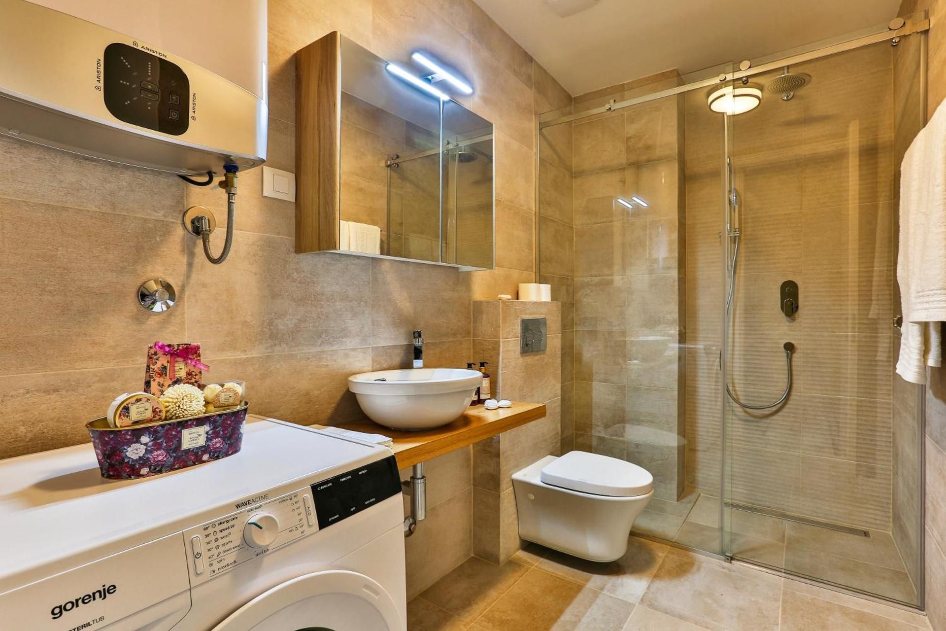 Superior Apartment