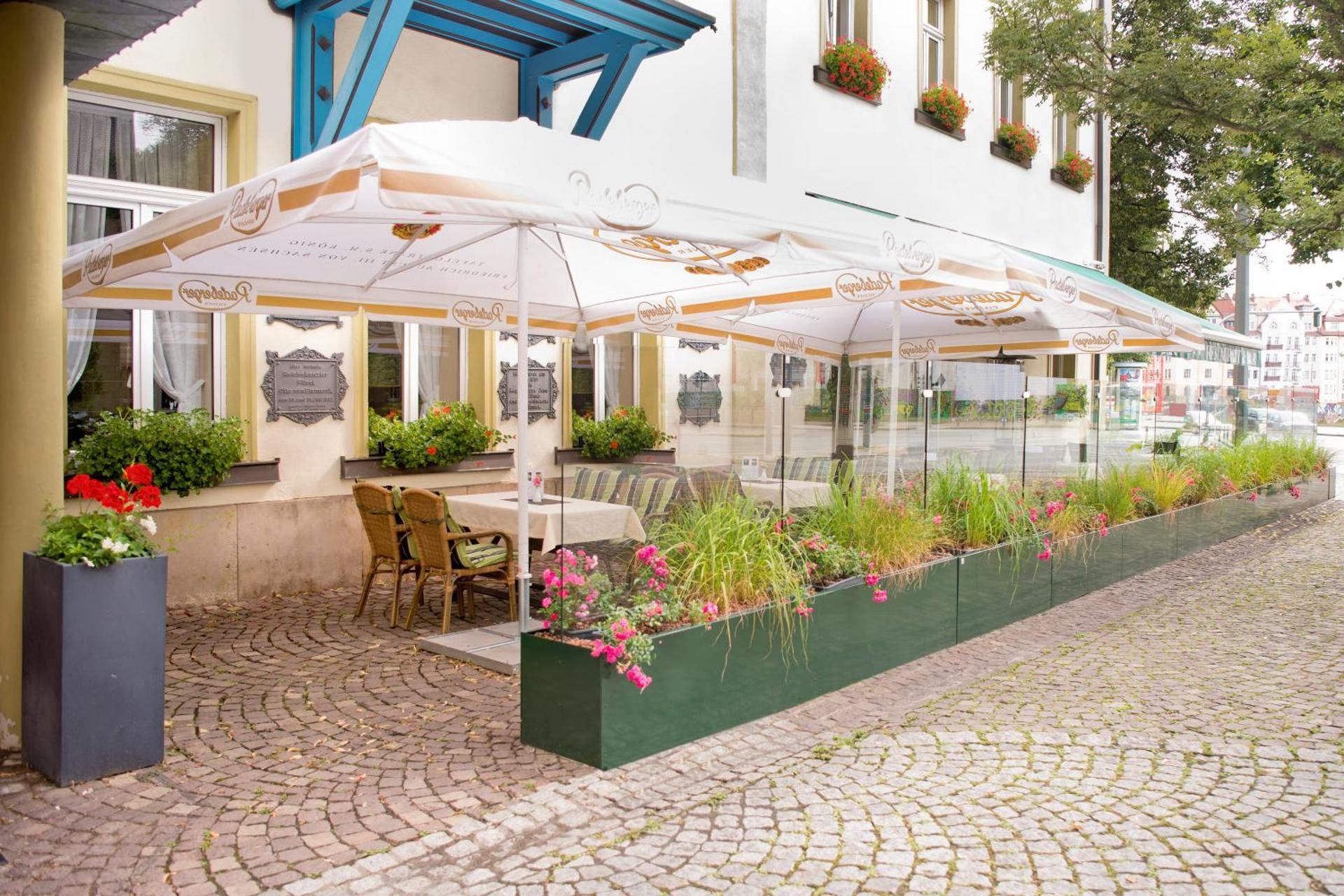 Schwarzer Bar Jena