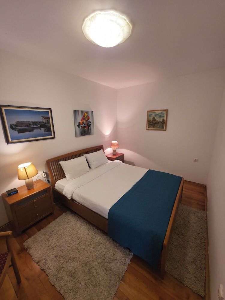 Hotel Meridian Elite Villa, 2 Bedrooms, Balcony, Partial Sea View