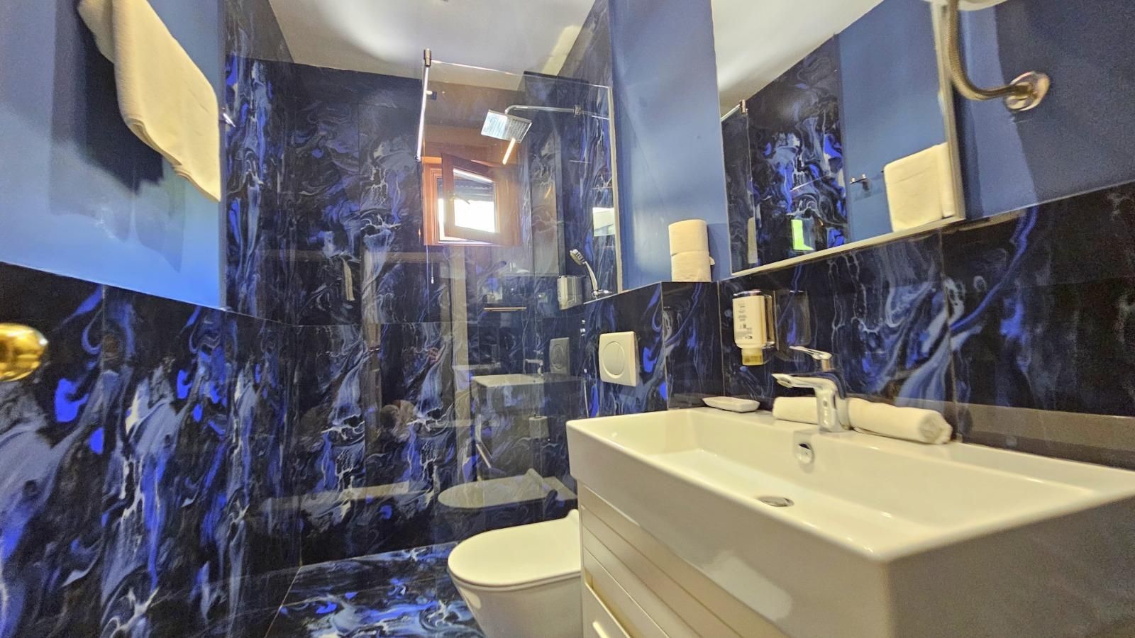 Royalis Suites Superior Double Bed Room 3