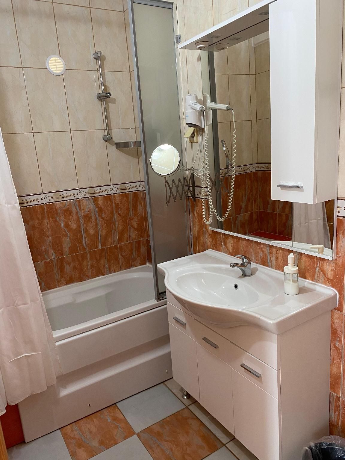 HOTEL KUC Sea View Family Room 3