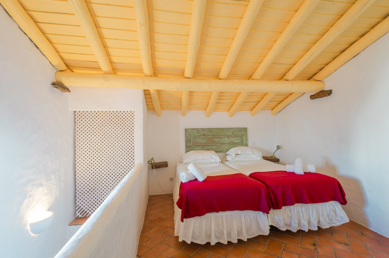 One Bedroom Apartment