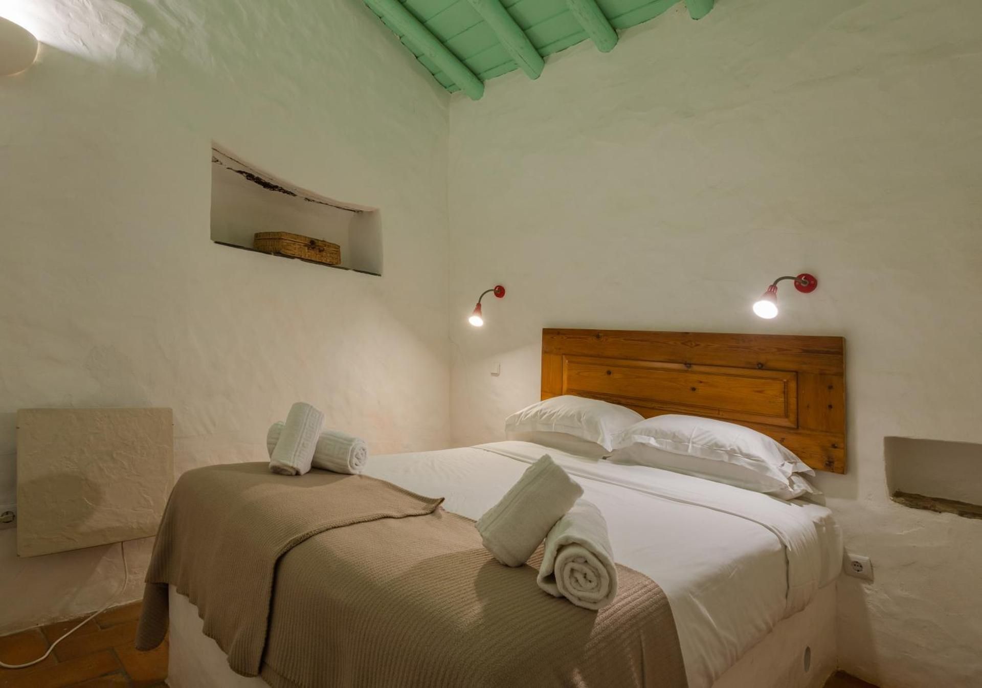 Two-Bedroom Country House