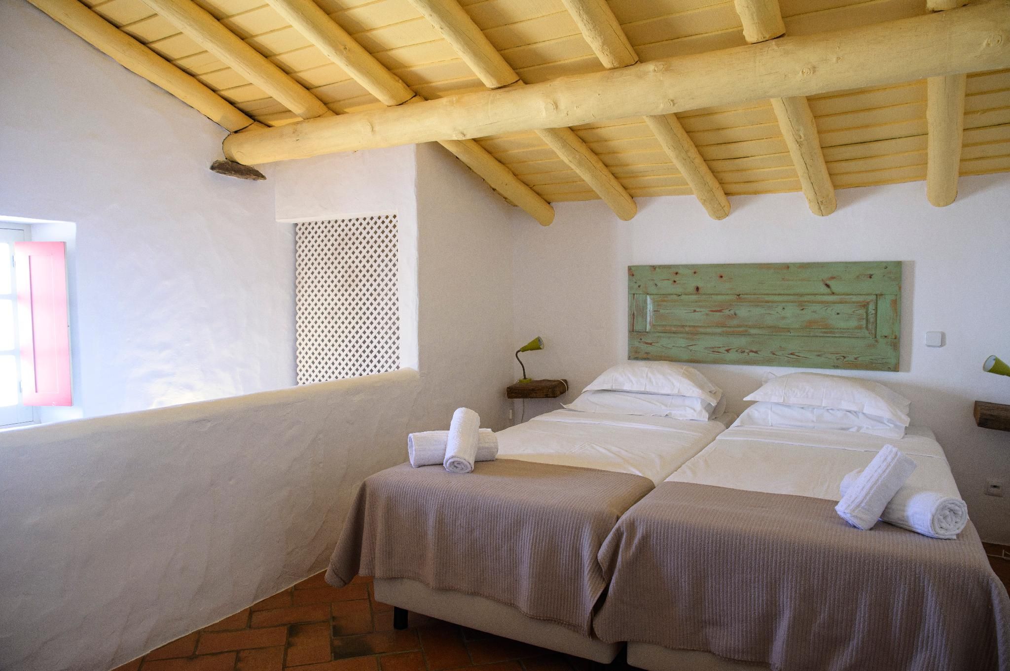 One Bedroom Apartment