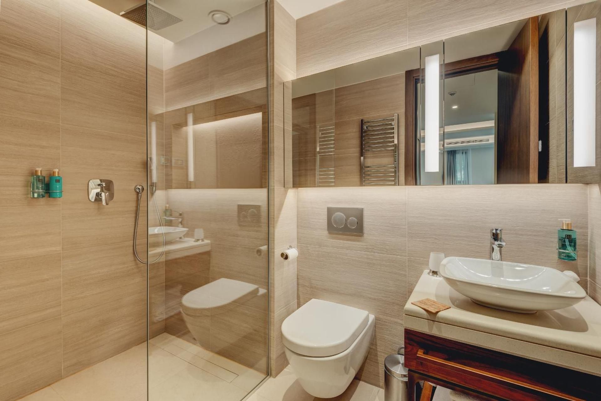 Kumbor Standard Apartment