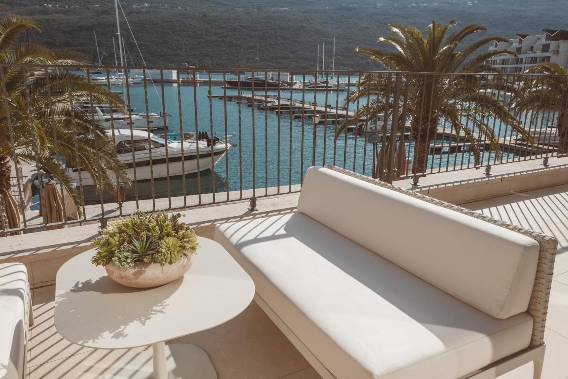 Portonovi Sea View Suite