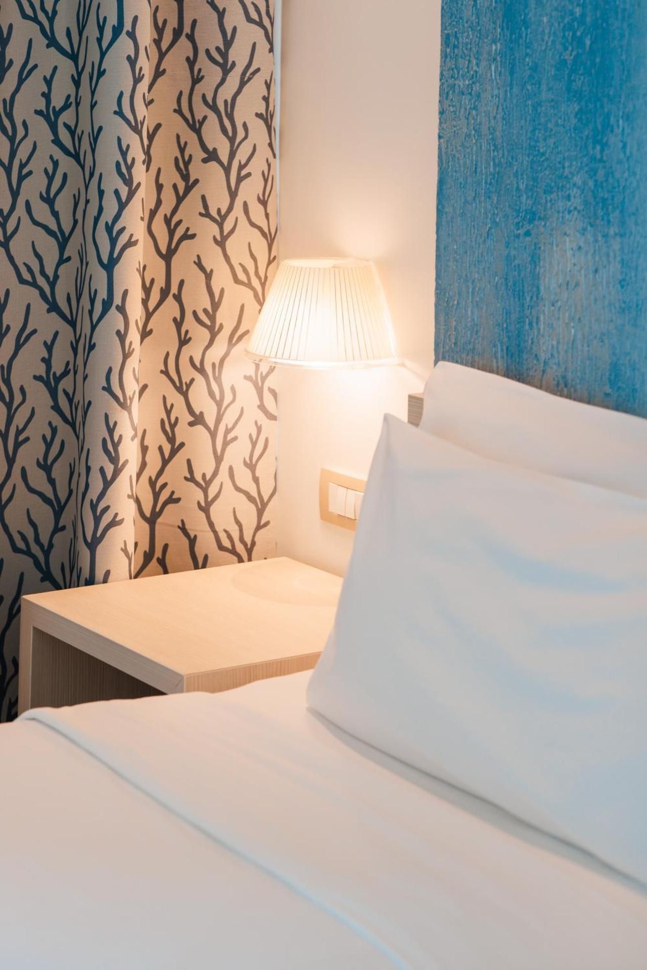 Palmon Bay Hotel & Spa Twin Room 2