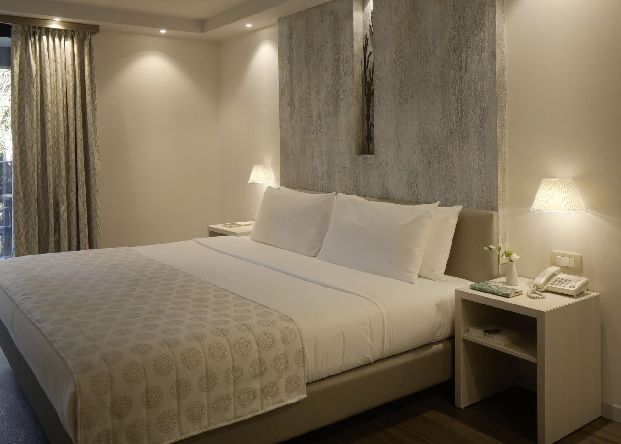 Deluxe Double Balcony Room
