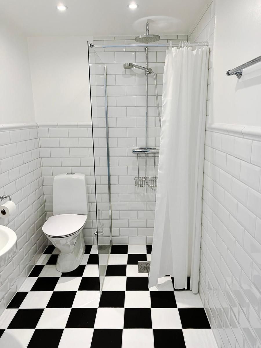 Adas Hotell