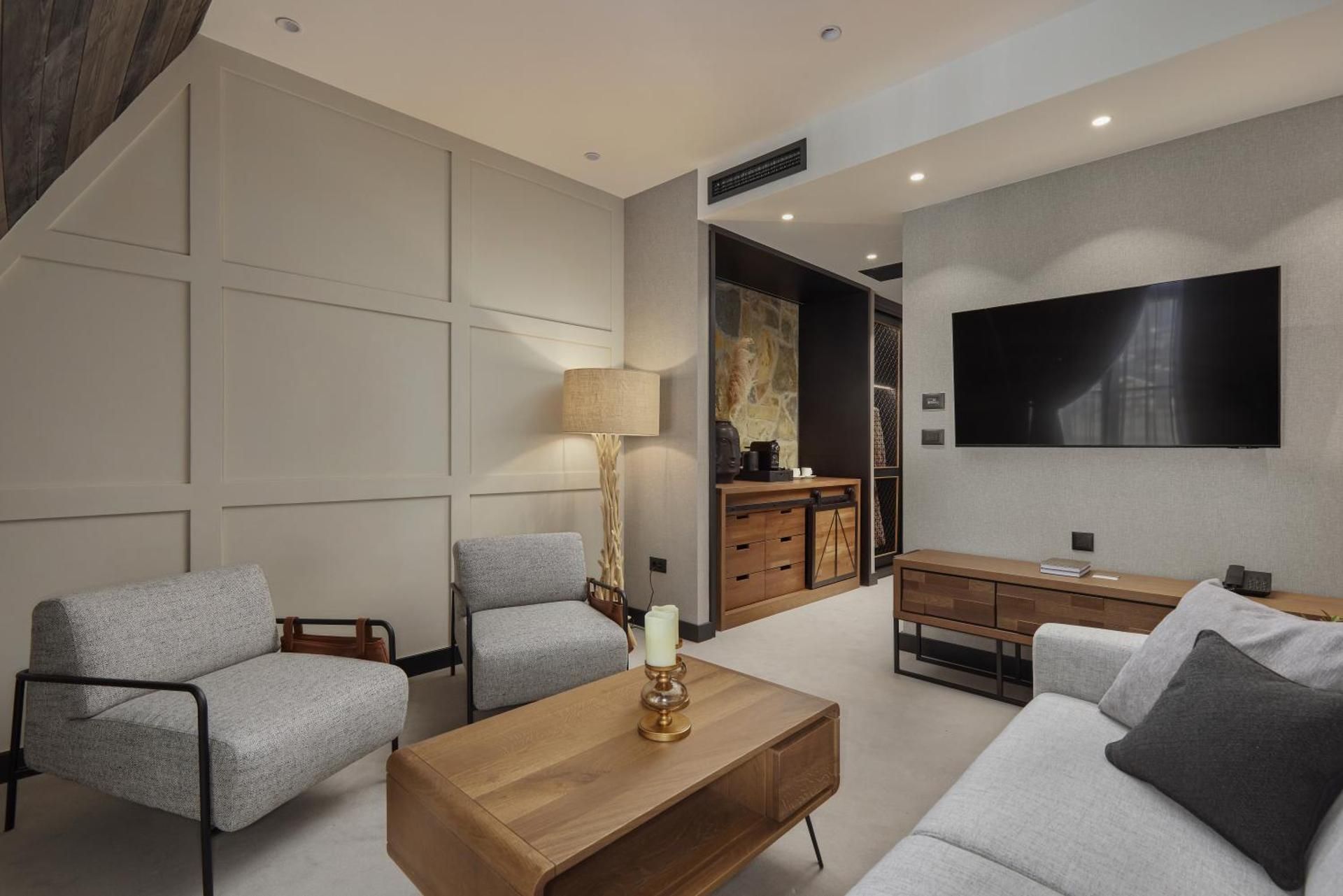 One-Bedroom Duplex