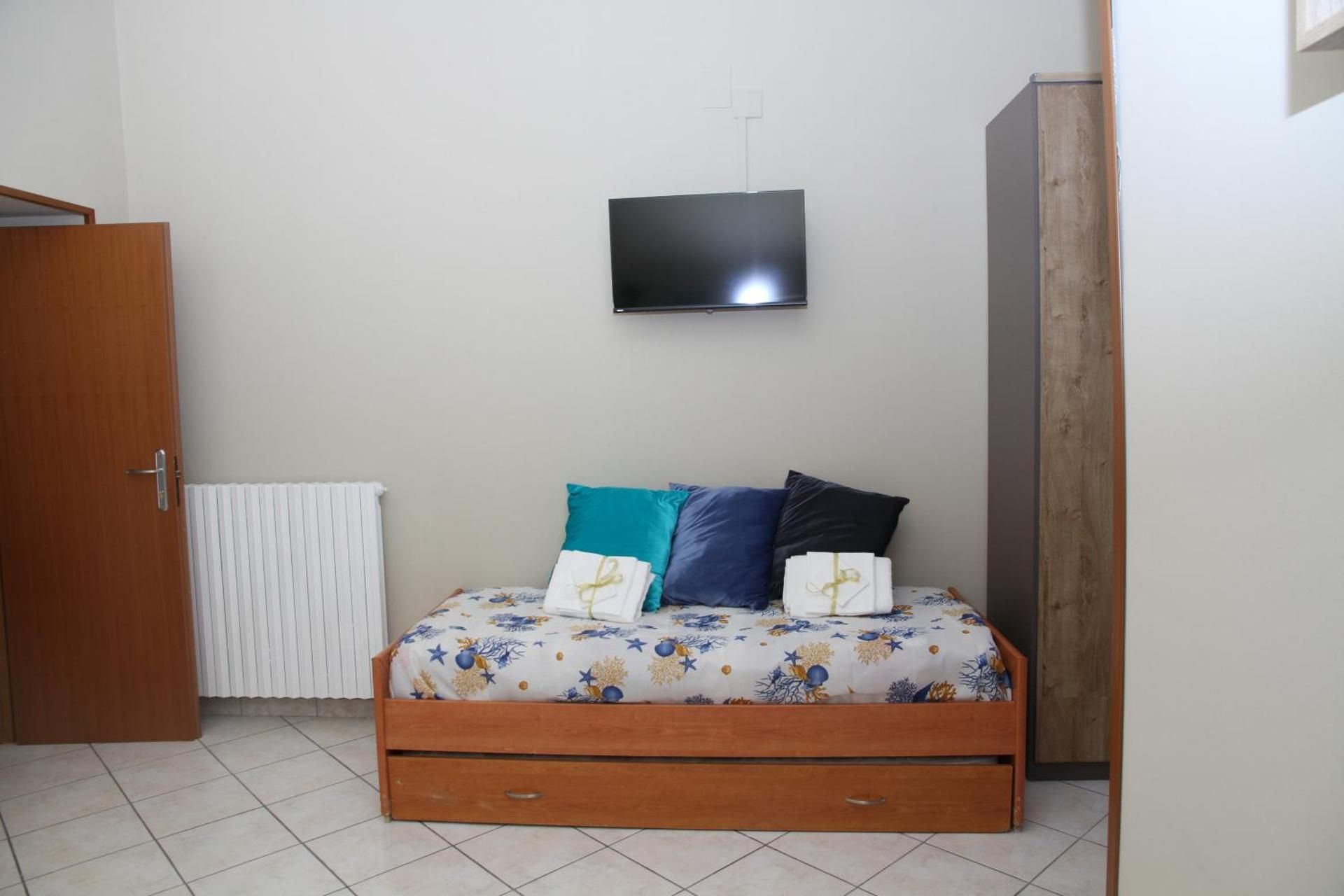 Triple Room with Bathroom