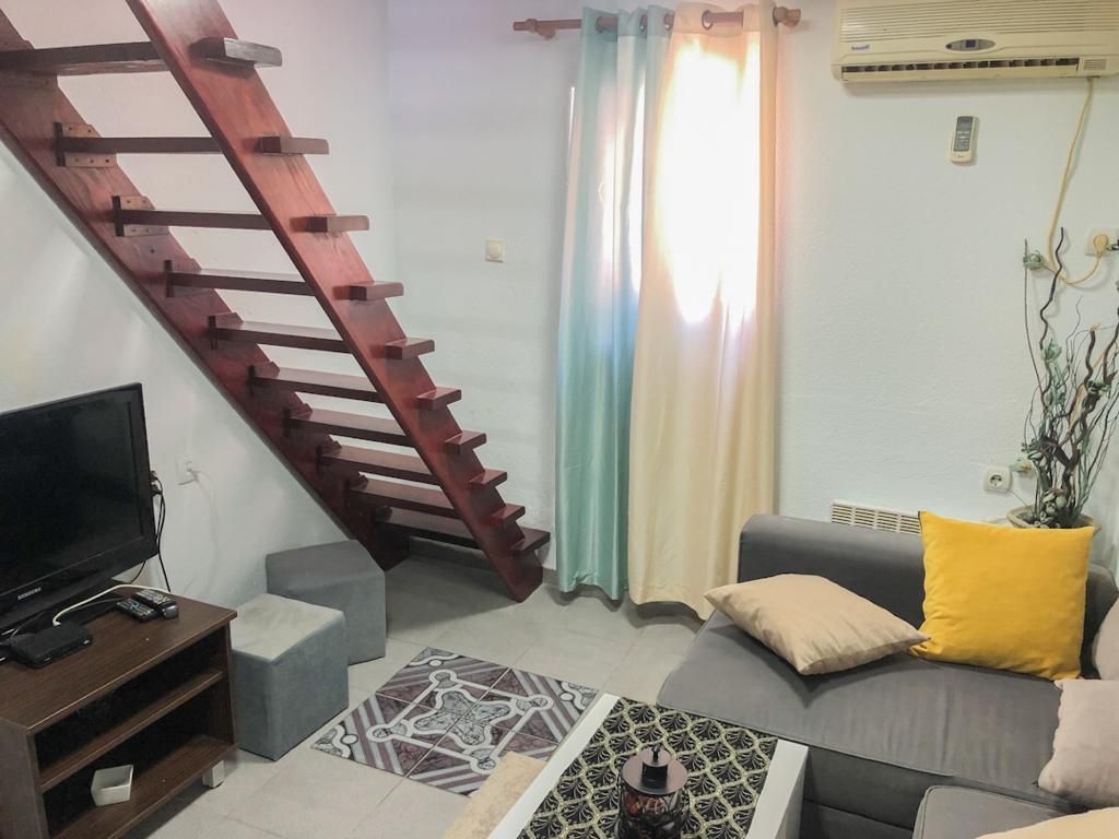 Puerta Apartments Family Duplex Room 2