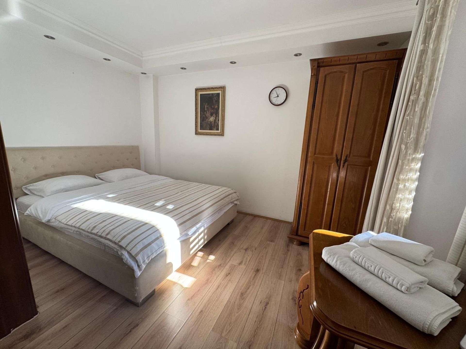 Two-Bedroom Deluxe Apartment