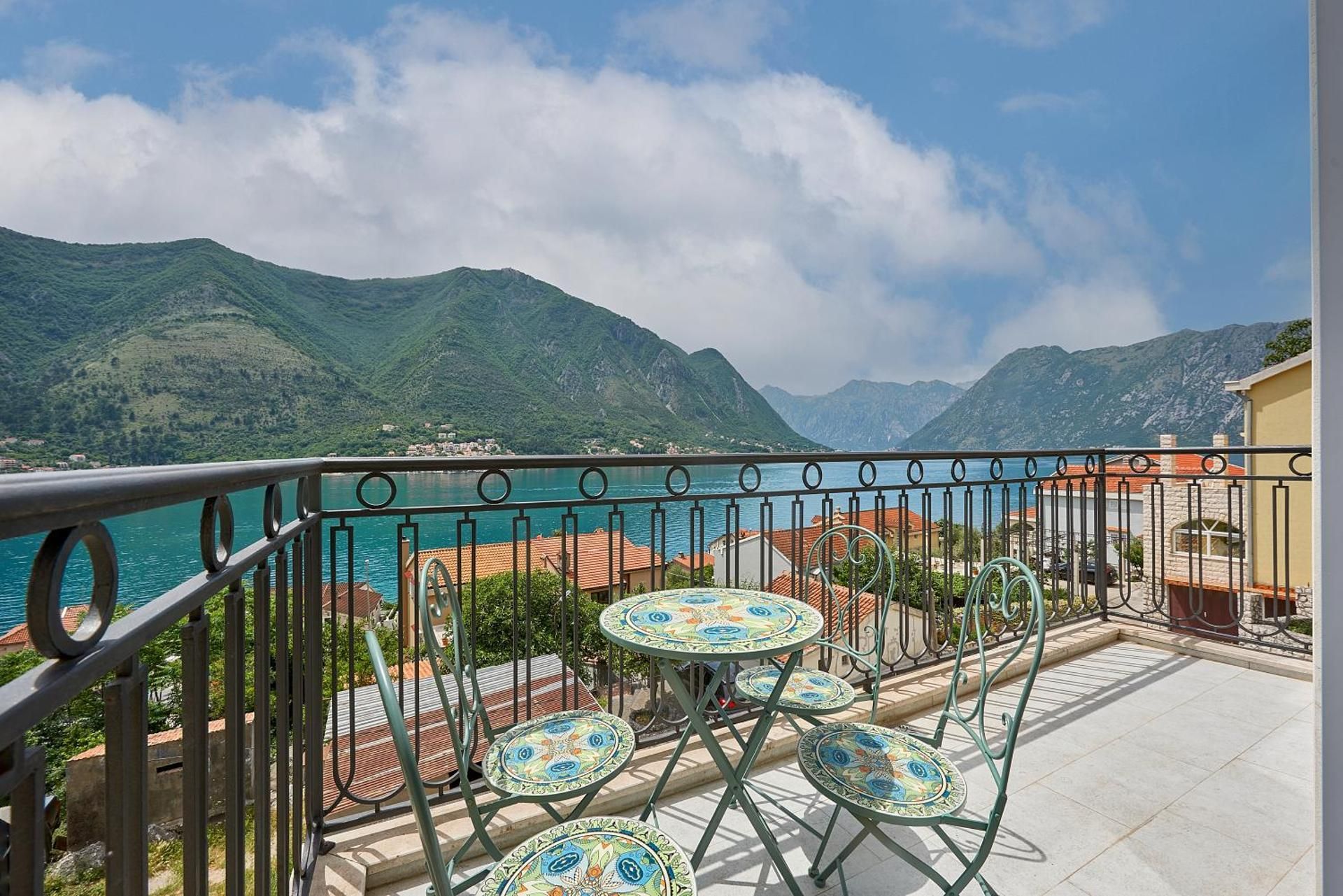 Apartment with Sea View