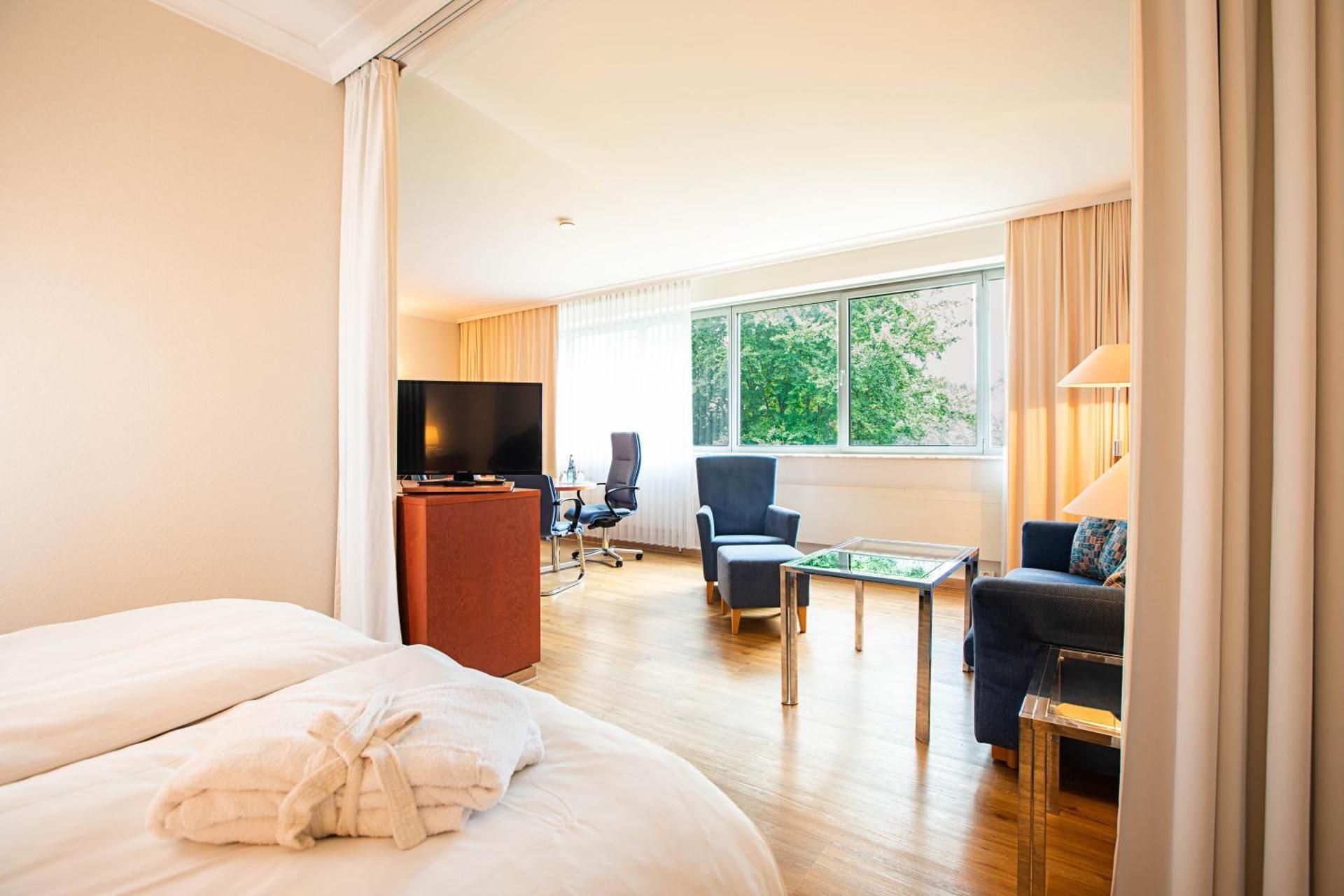 Dolce by Wyndham Bad Nauheim Junior Suite 2