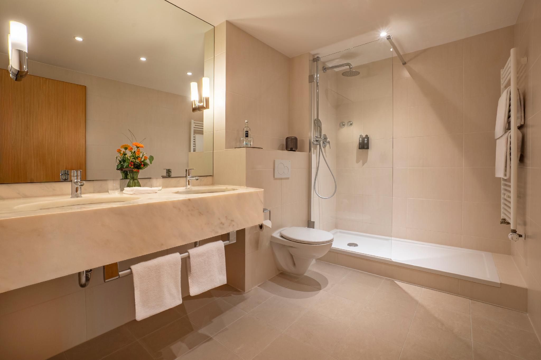 Dolce by Wyndham Bad Nauheim Suite 3