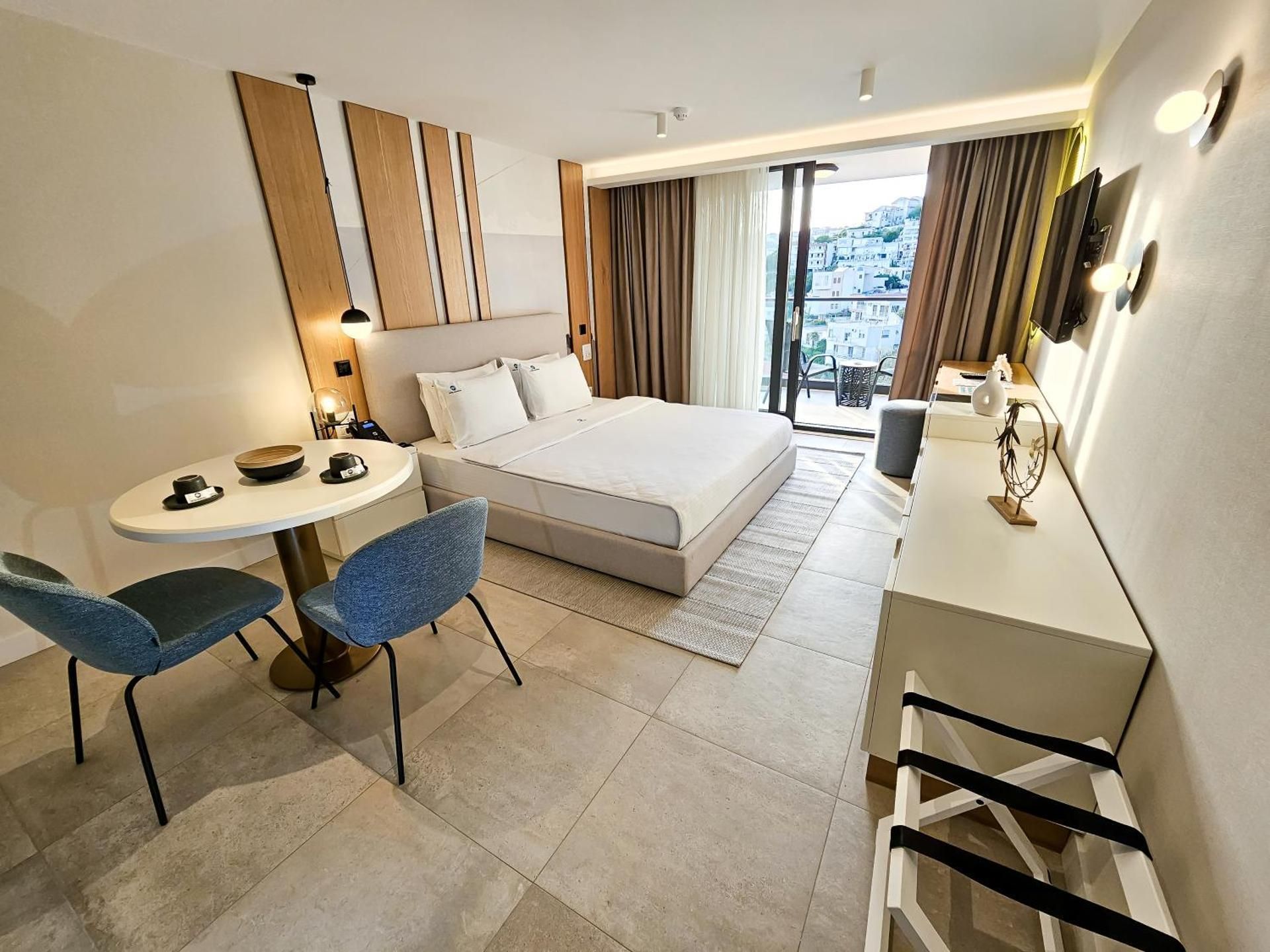 1 Bedroom Superior