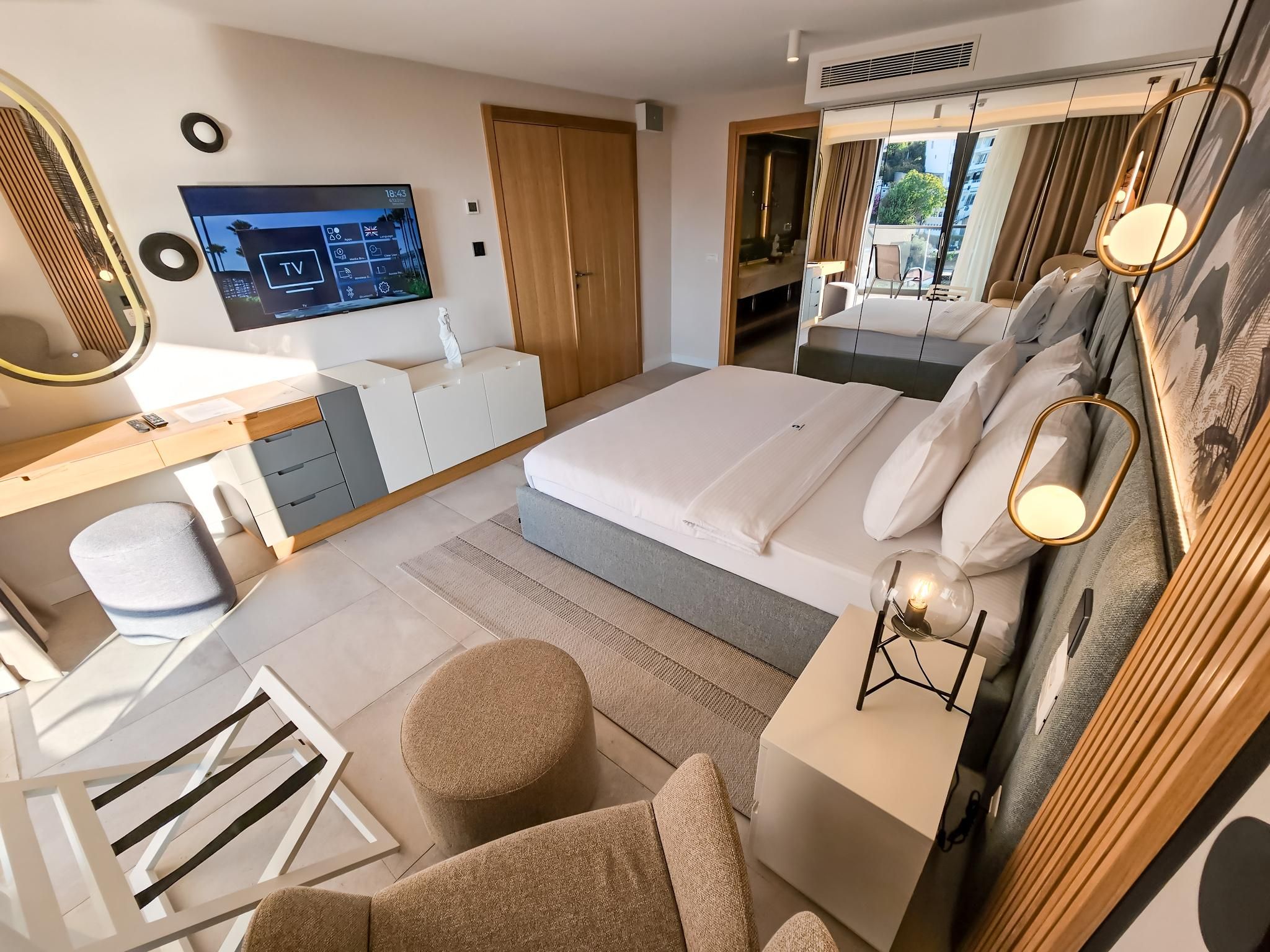 Executive Sea View