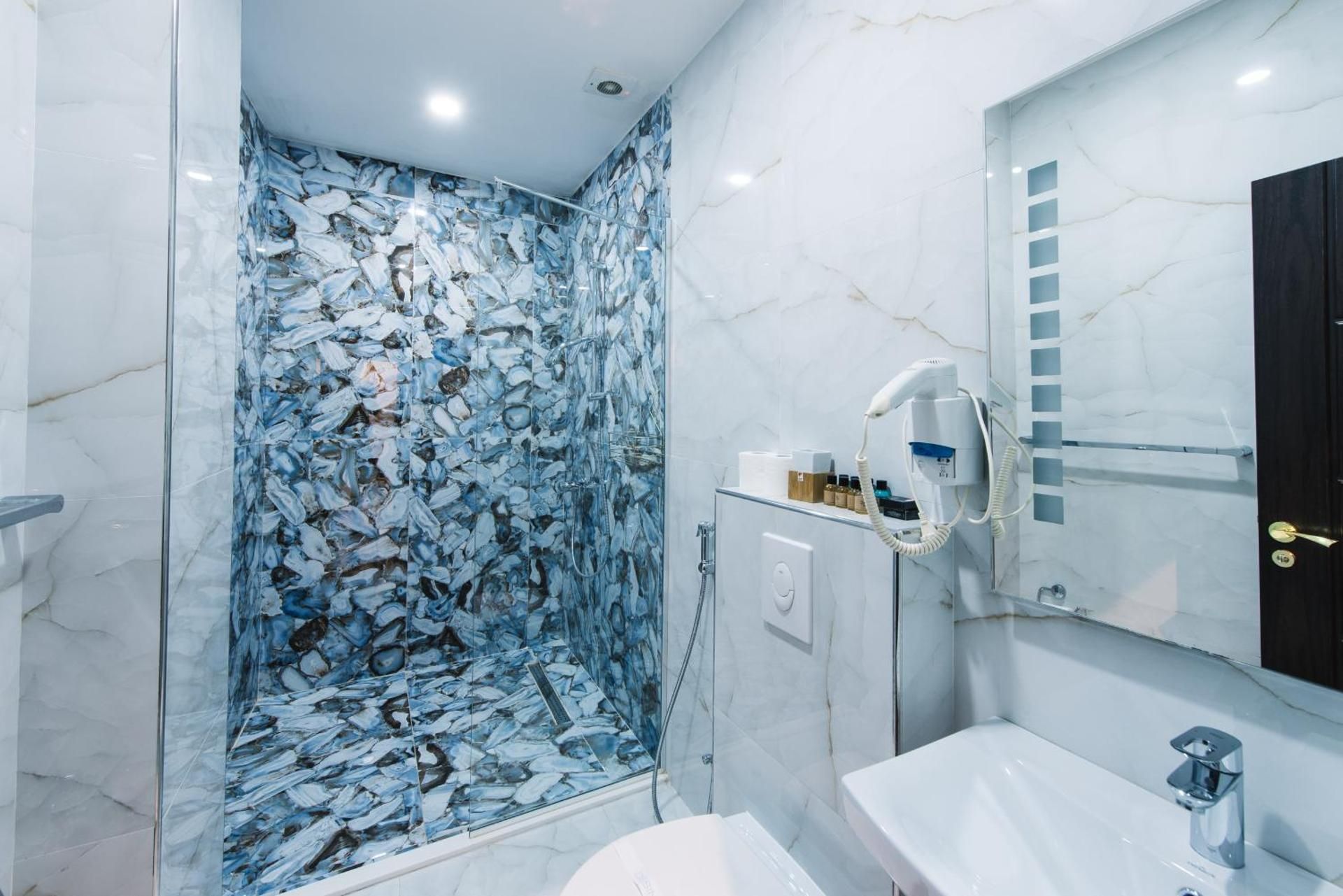 Double Room with Balcony and Sea View