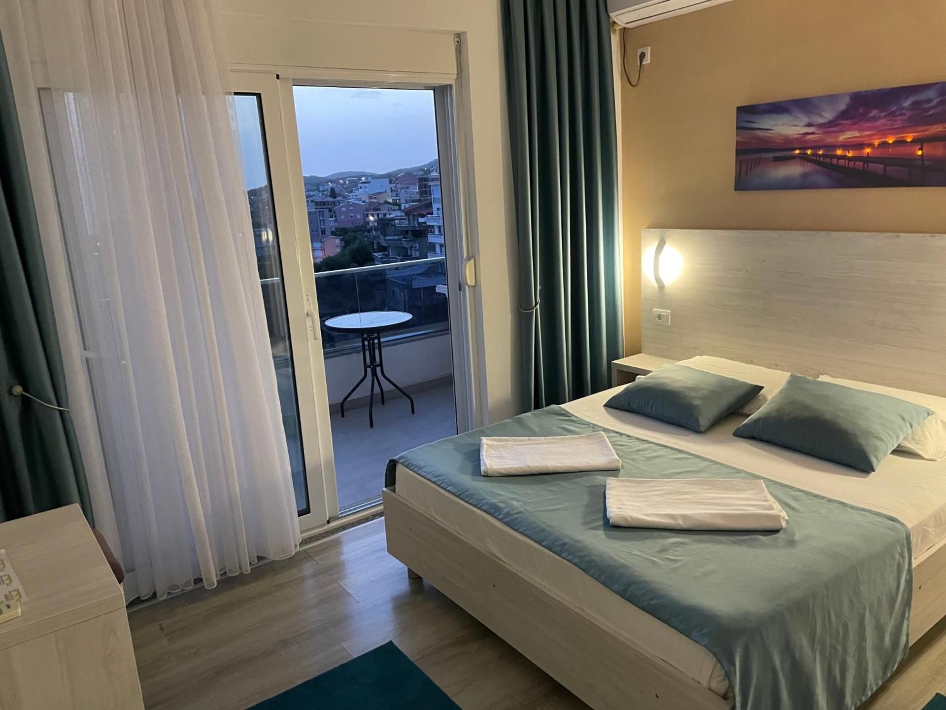 Deluxe Double Room with Sea View