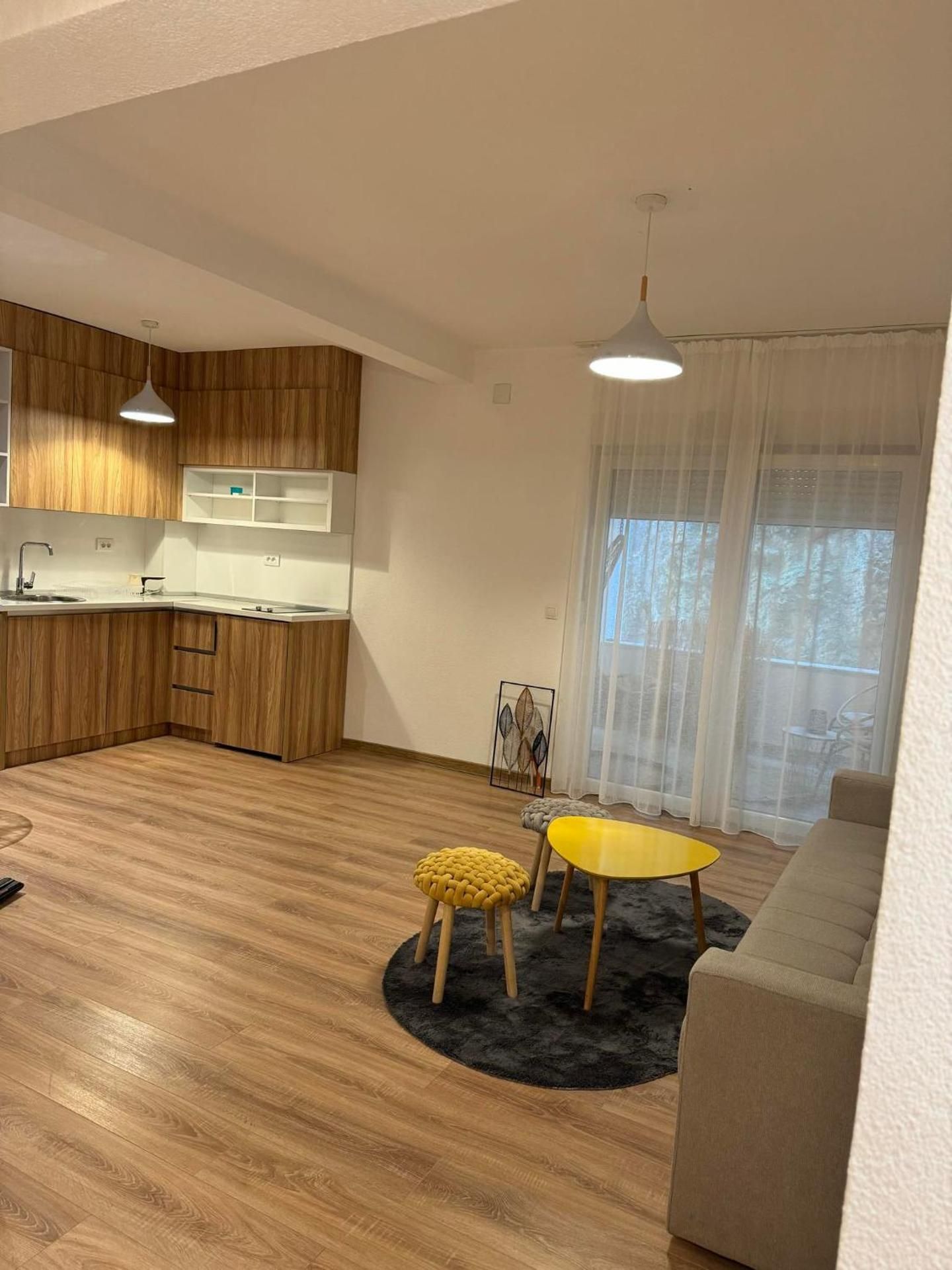 Apartments Casa Pineta Suite with Balcony 3