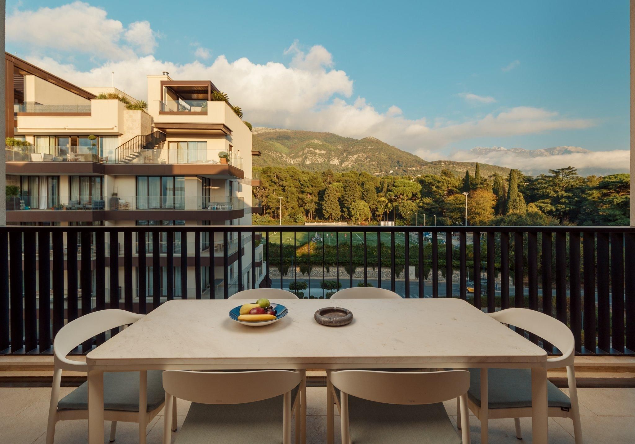 1 Bedroom Suite