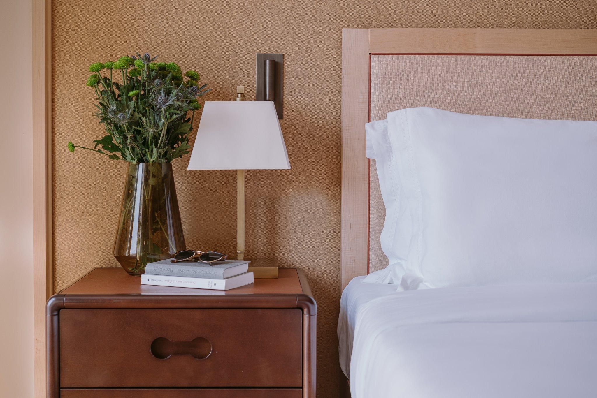 1 King Premium Pool View Balcony