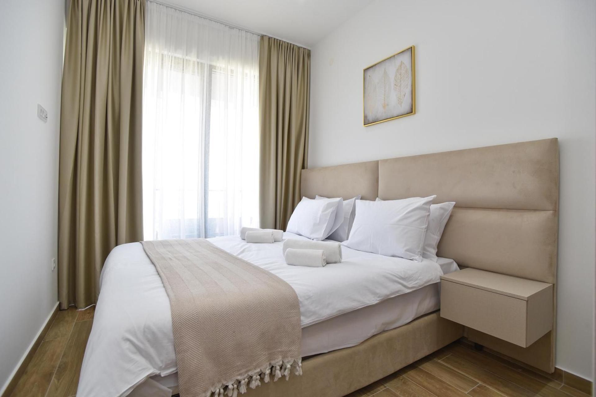 One-Bedroom Apartment with Sea View and Terrace