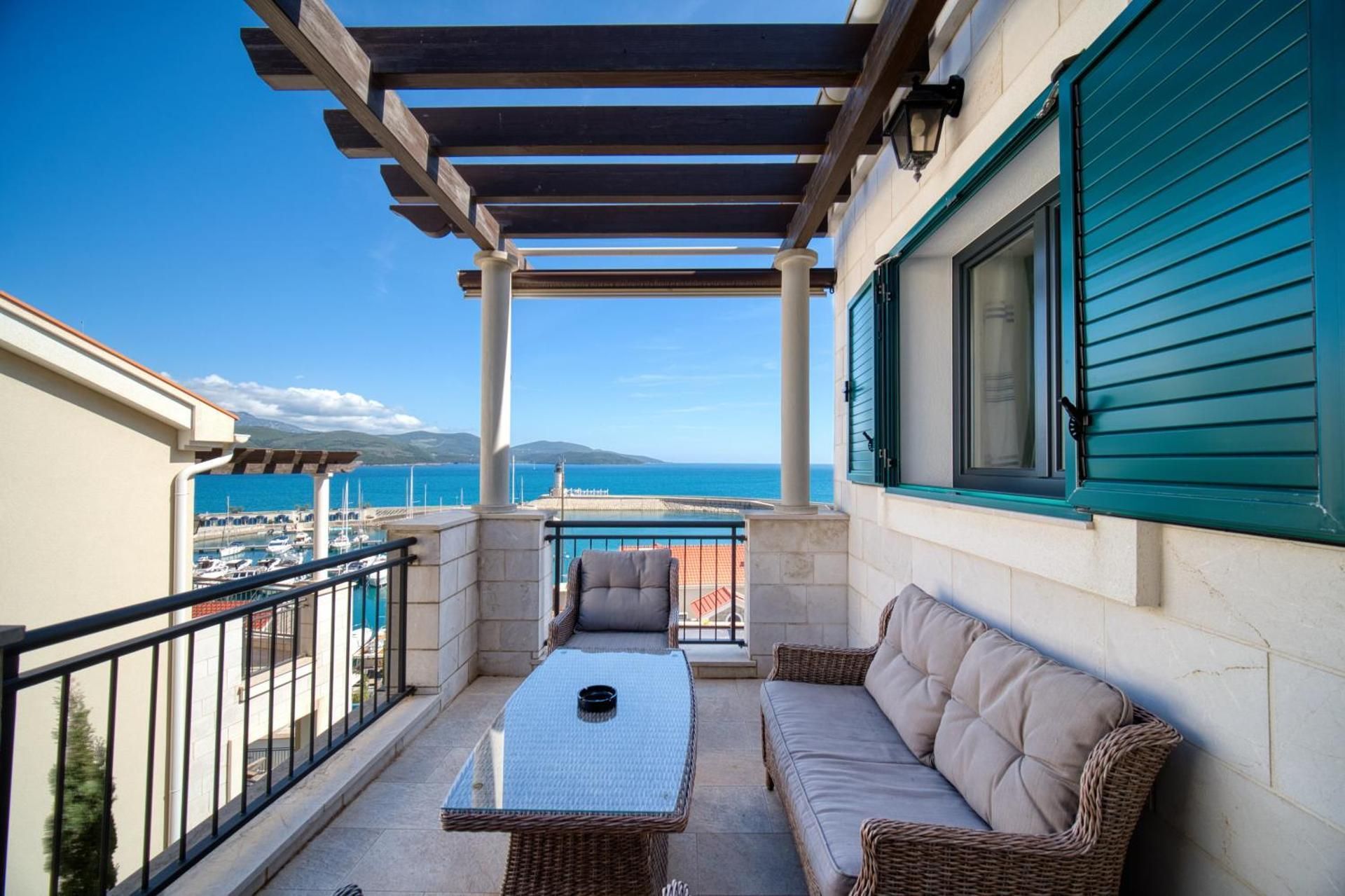 Apartment with View