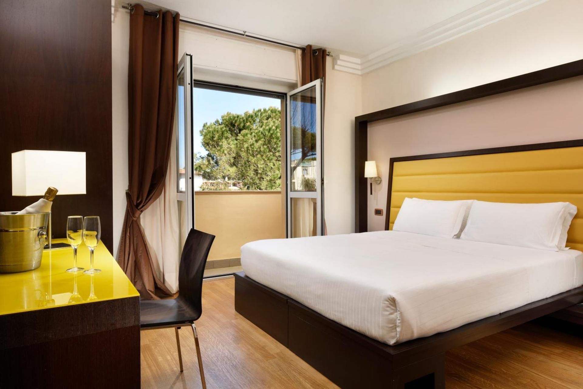 Double or Twin Room with Balcony