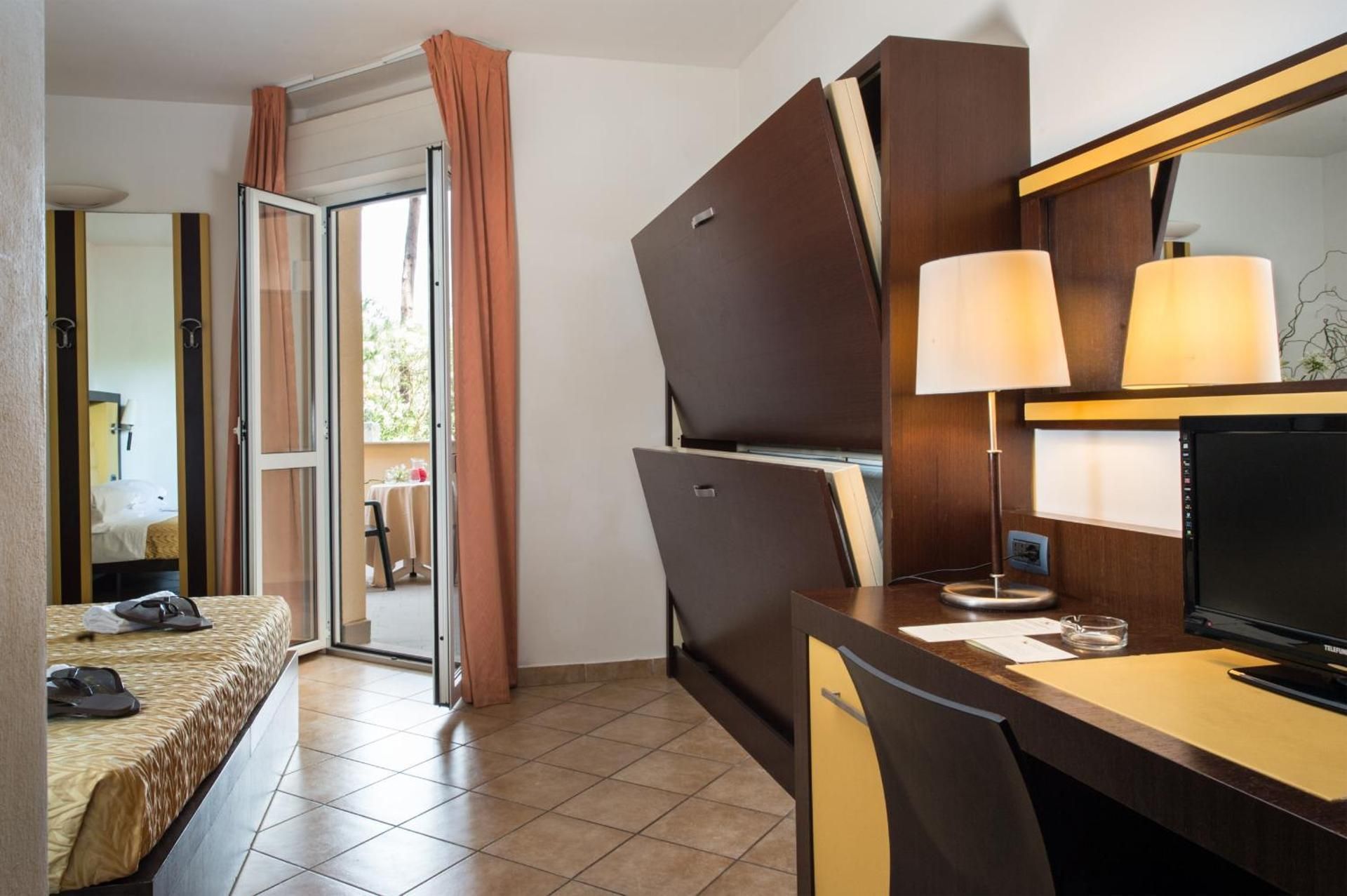 Comfort Quadruple Room