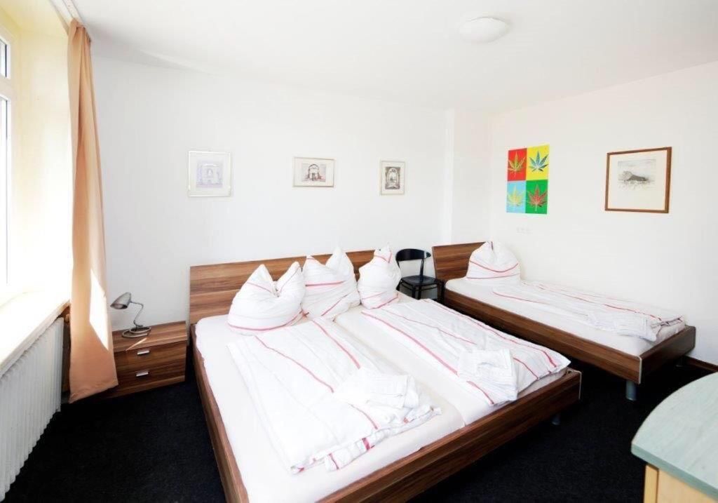 Triple Room with Shared Bathroom