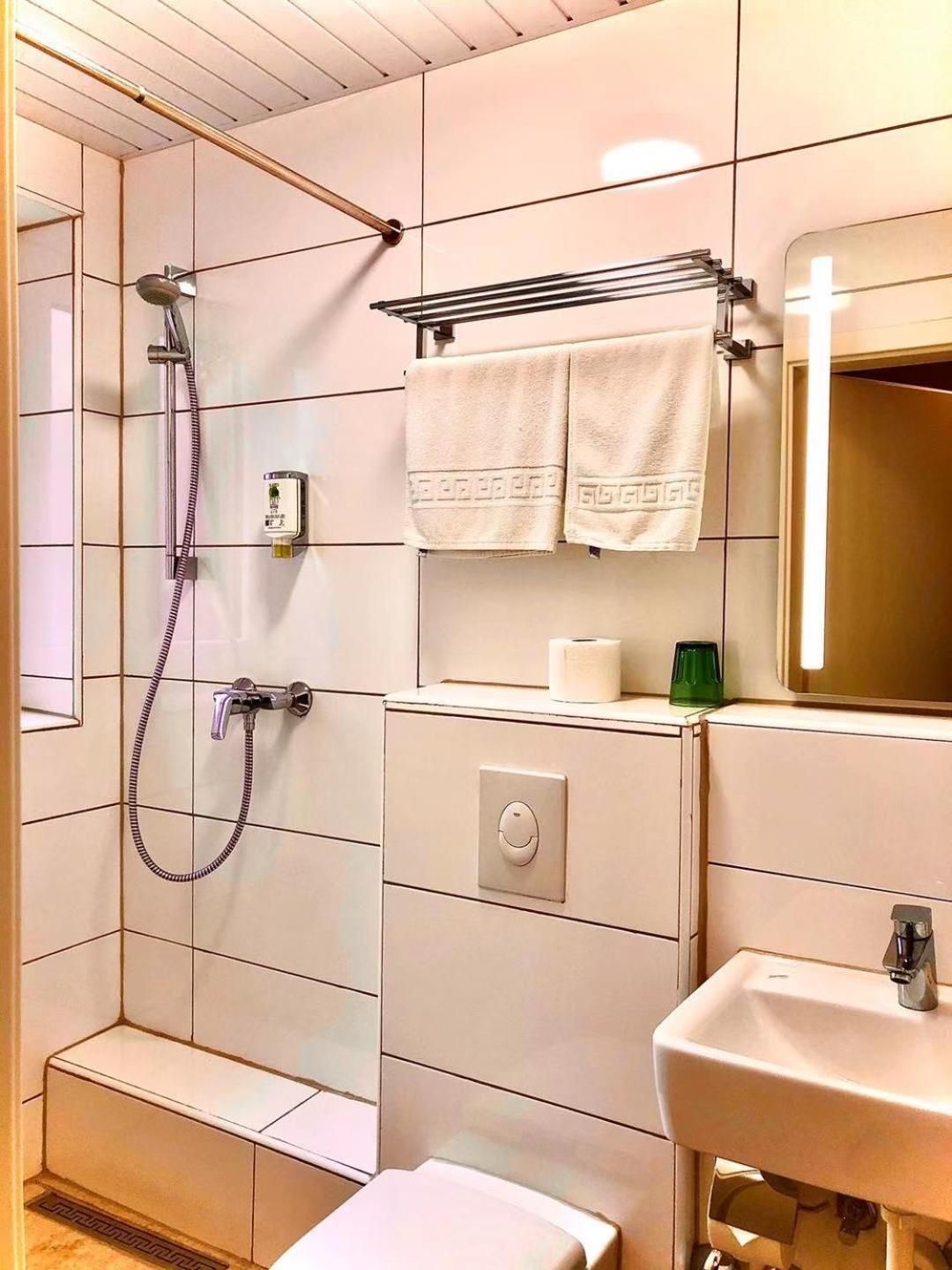 Single Room with Bathroom