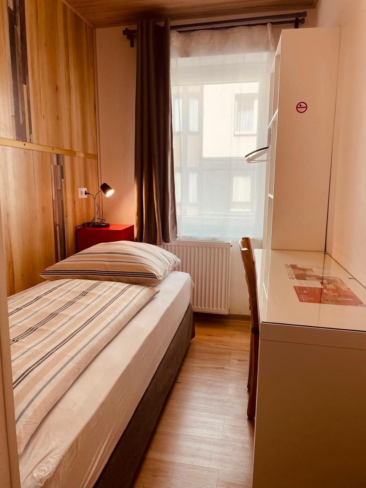 Single Room with Private External Bathroom