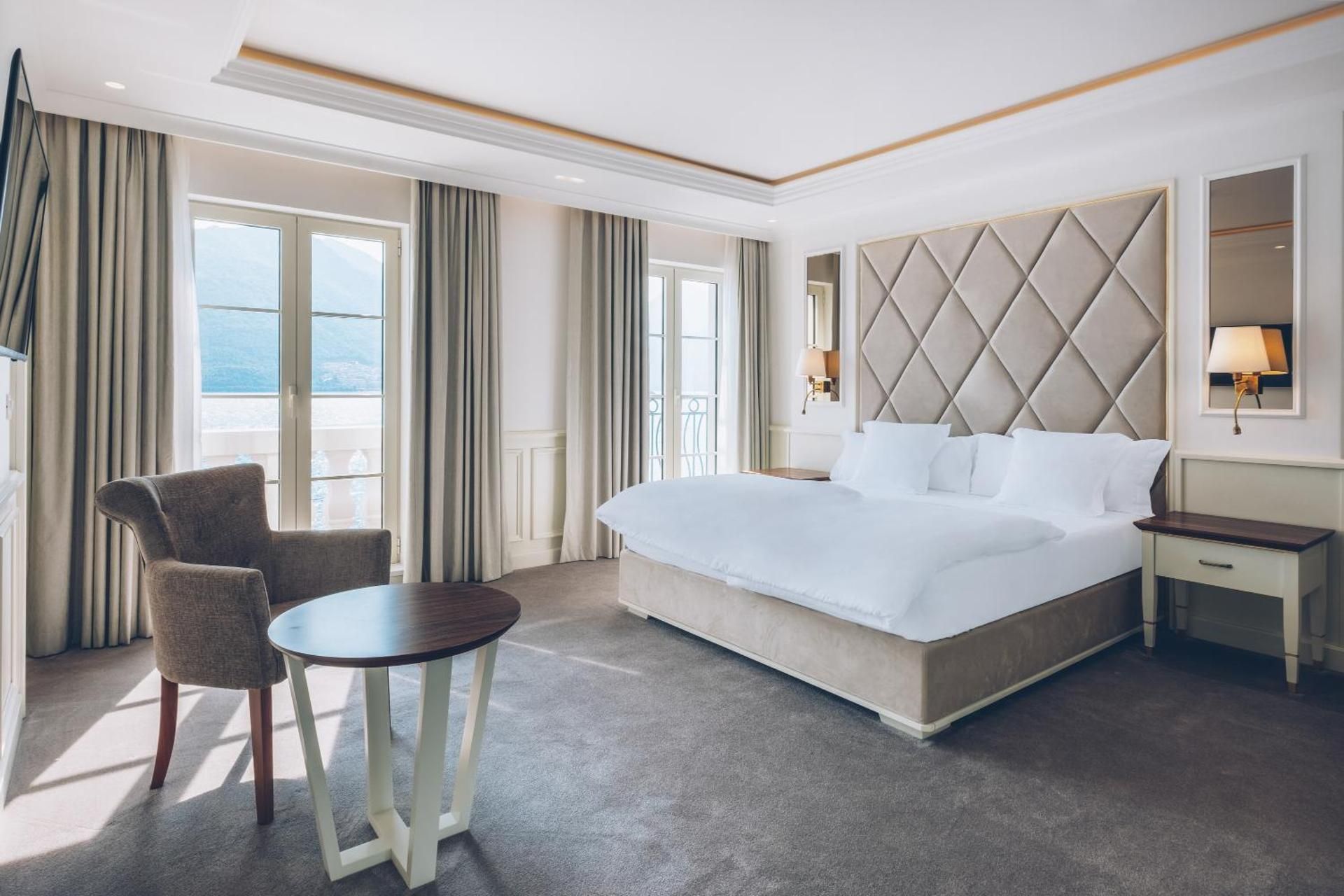 Heritage Premium Sea View Suite