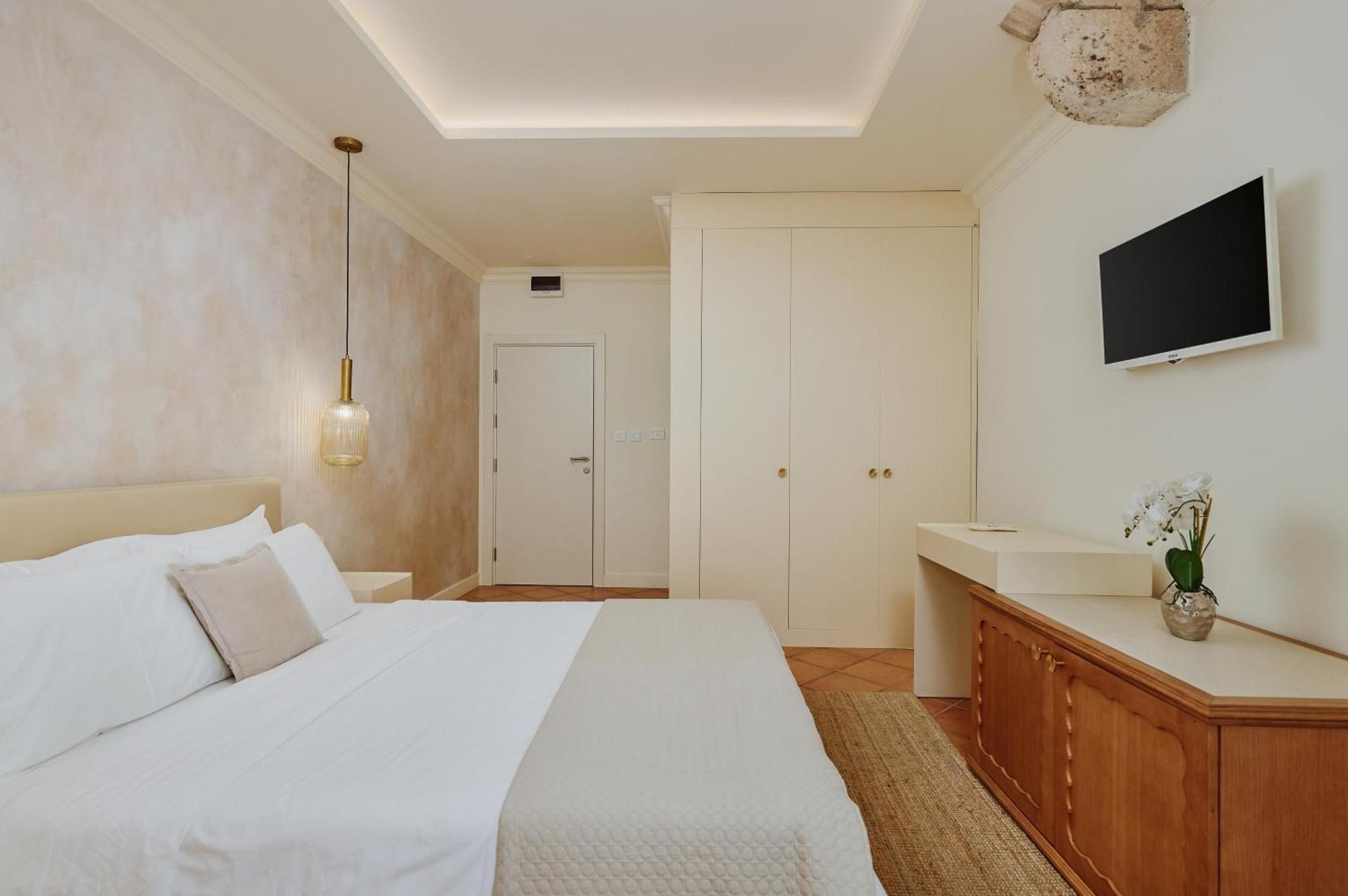 Superior Double Room with Private Entrance