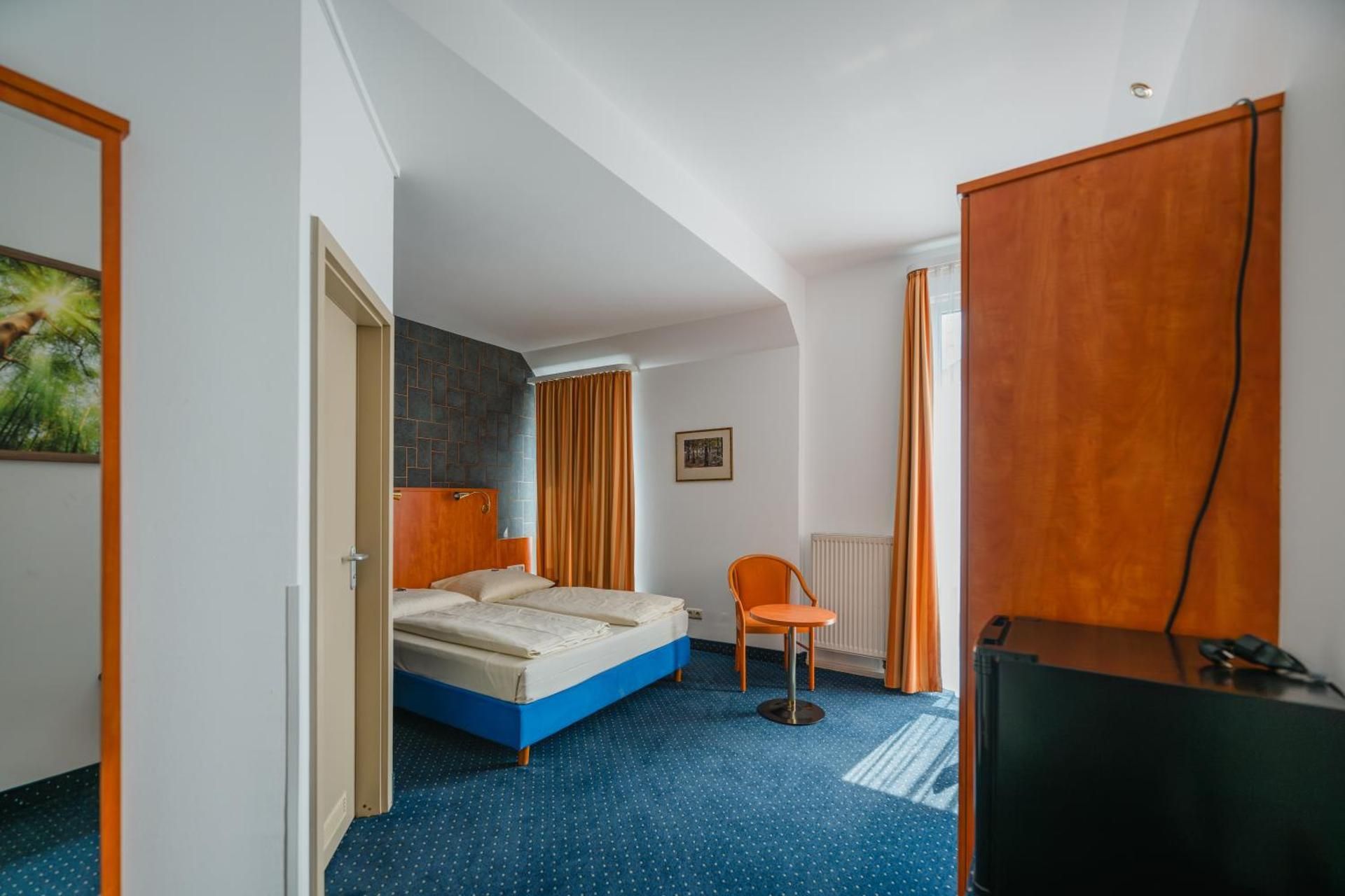 Hotel Mirage Double Room 2