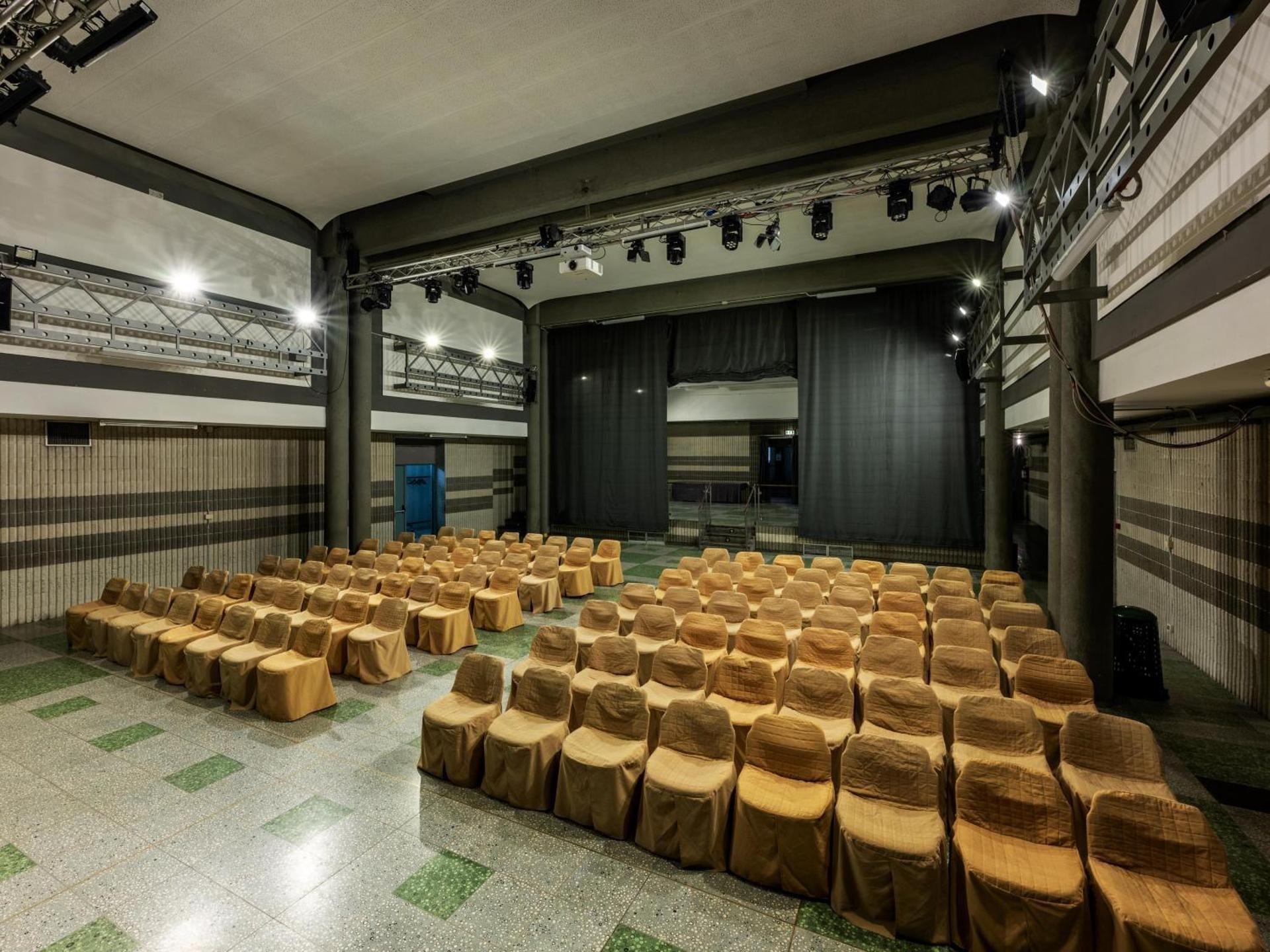 meeting room / ballrooms