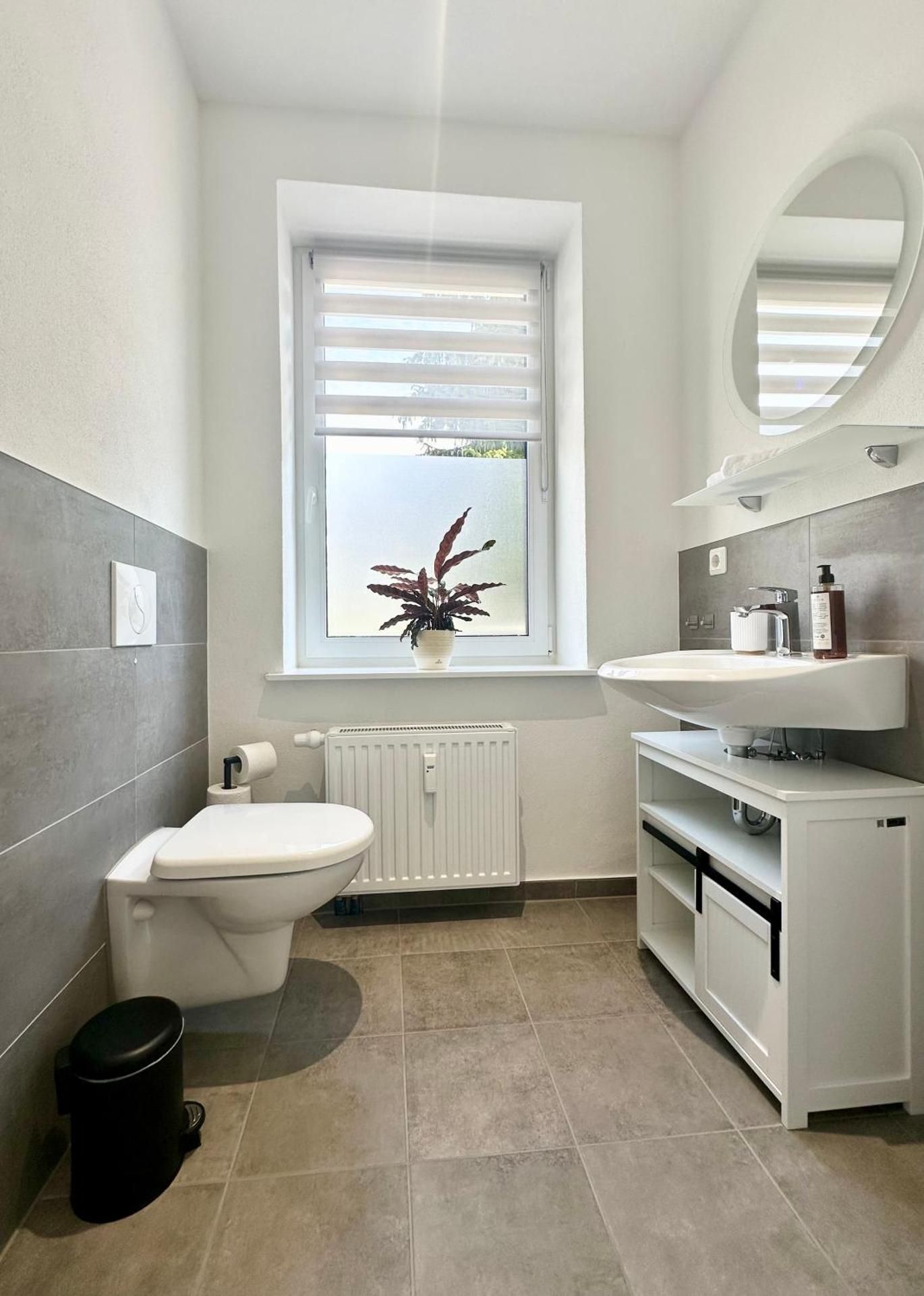 One-Bedroom Apartment with Terrace