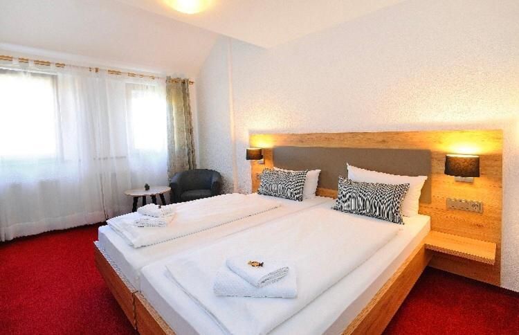 Twin Room with Bathroom