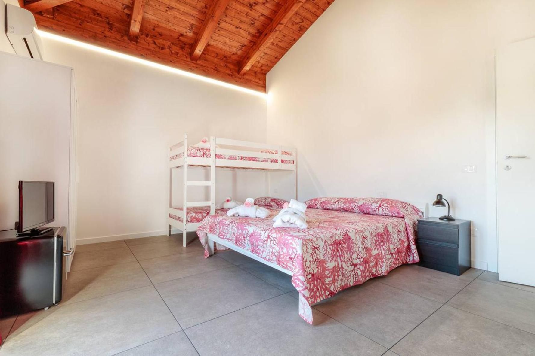 Quadruple Room with Balcony