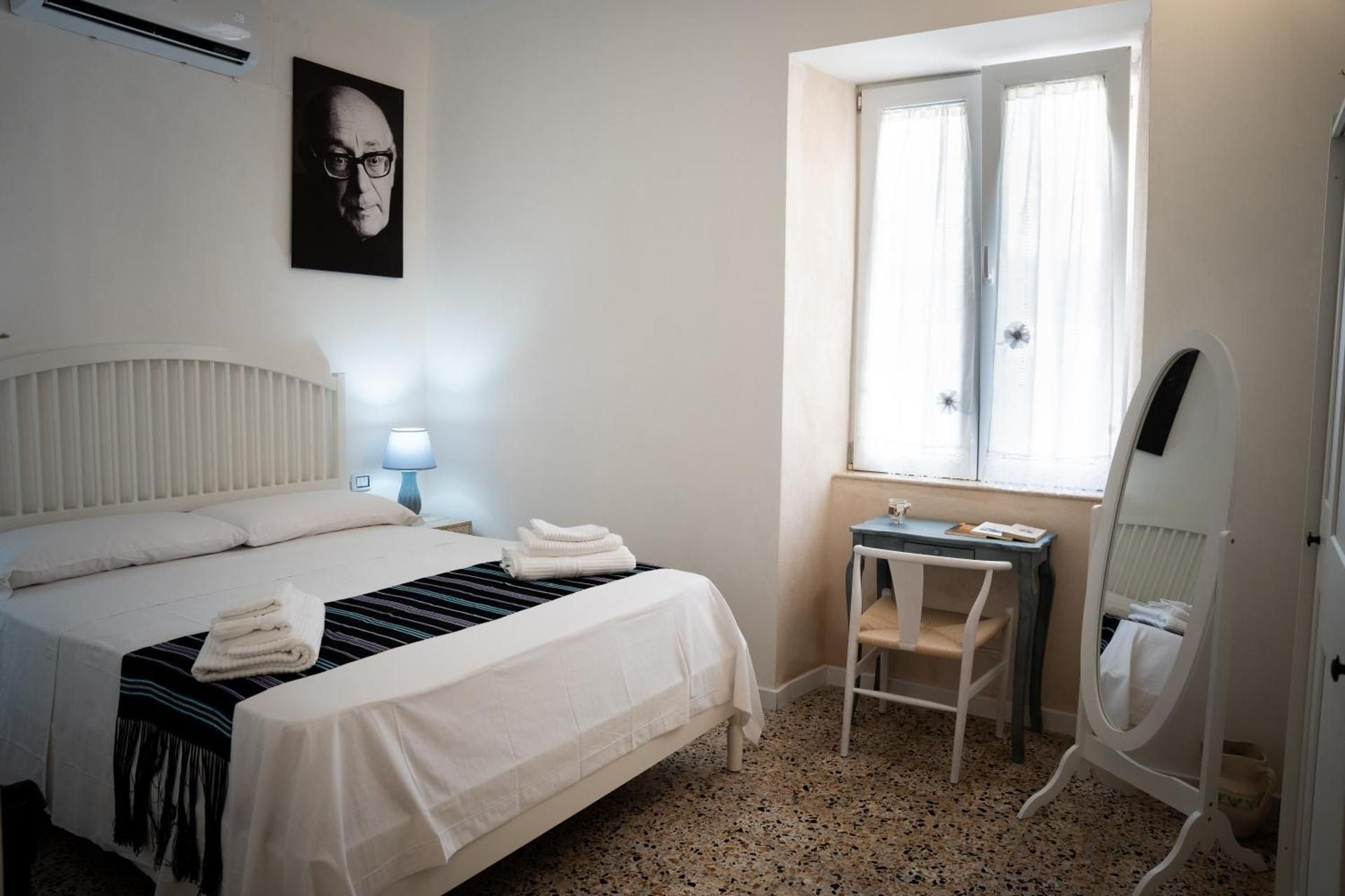 Large Double Room
