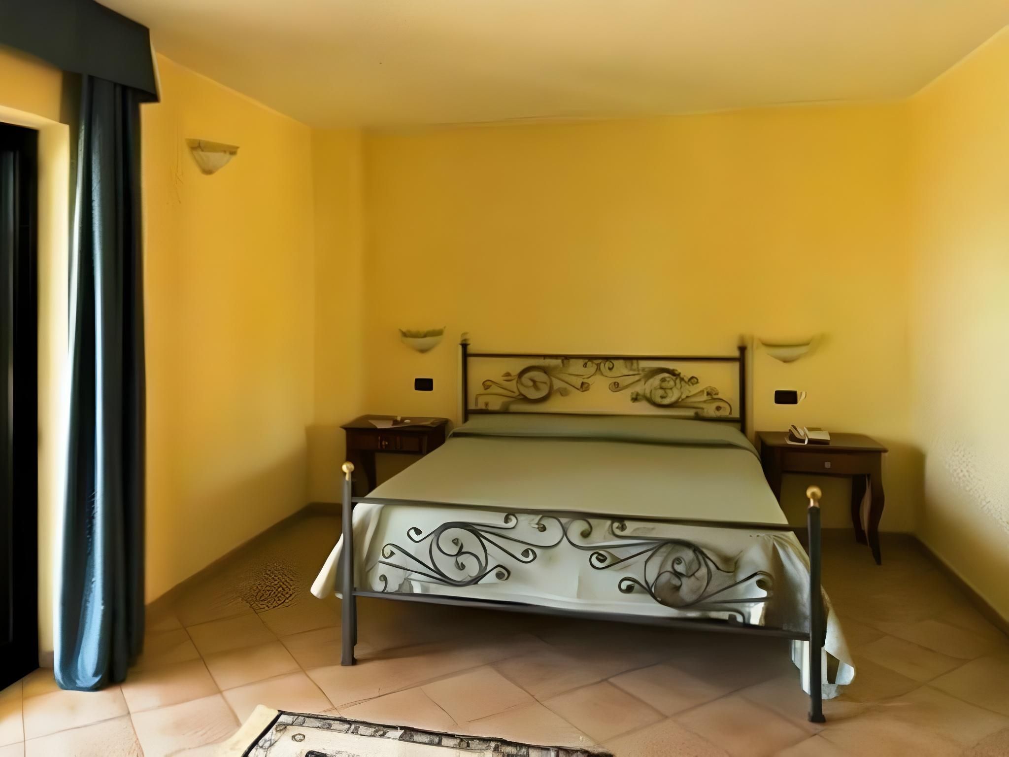 Classic Double Room with Breakfast