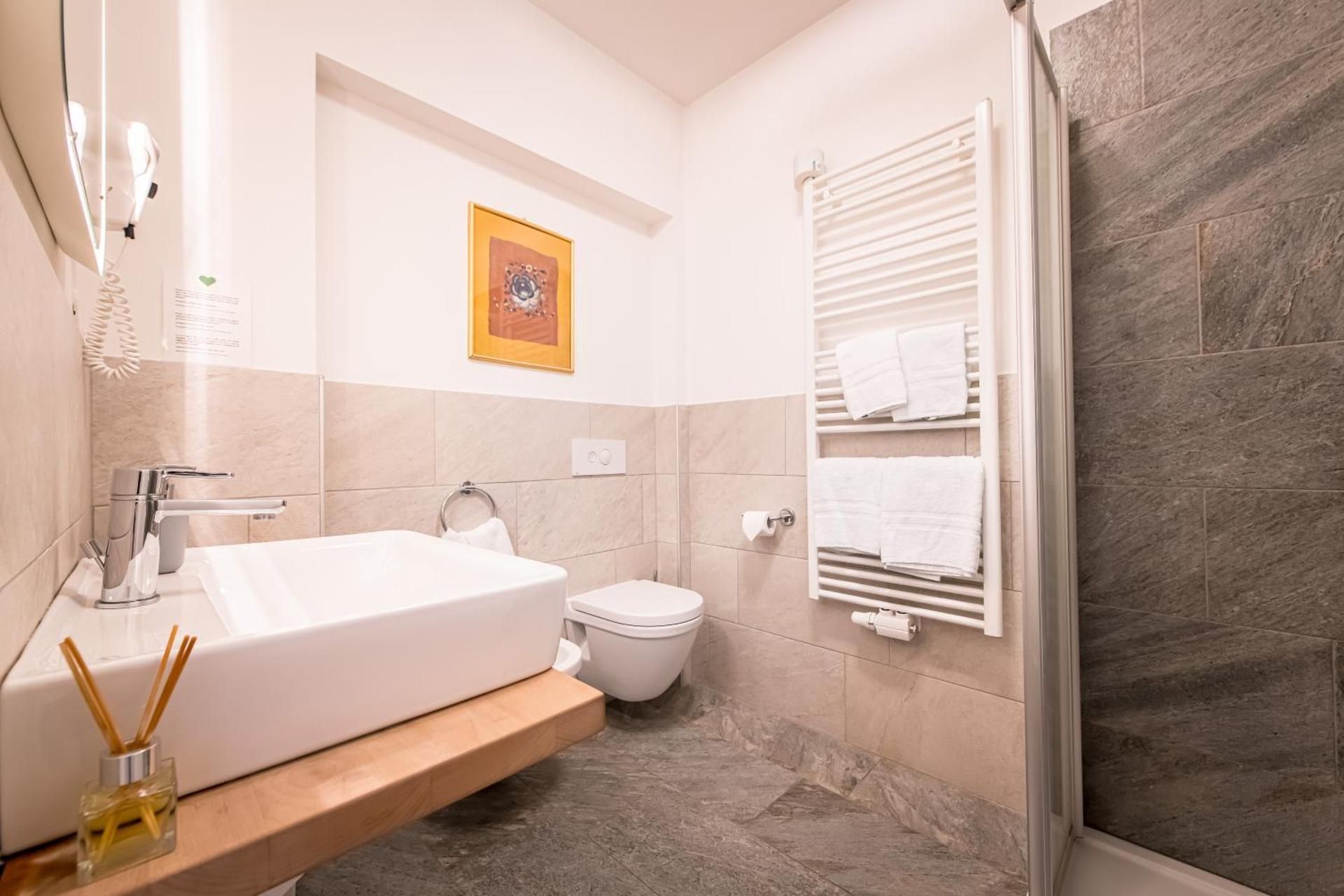 Am Schloss Guest House Standard Room 3